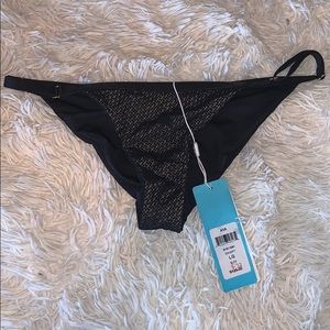 NWT beach bunny bikini bottoms